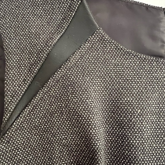 CALVIN KLEIN black tweed sheath dress with faux leather insets -4-NWT! - Picture 3 of 9